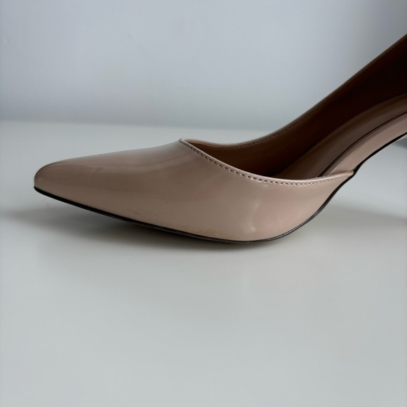 SOLD Beige Pointed-Toe 3” Heels — Size 6 - Picture 9 of 14